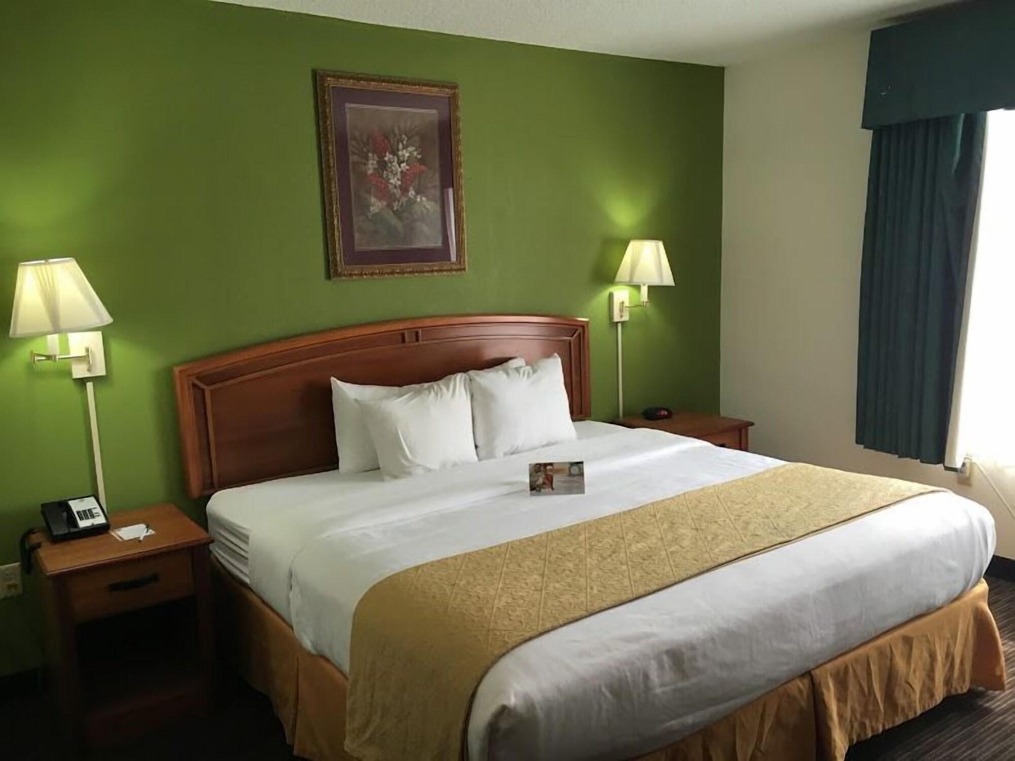 Quality Inn & Suites Airport オースティン エクステリア 写真