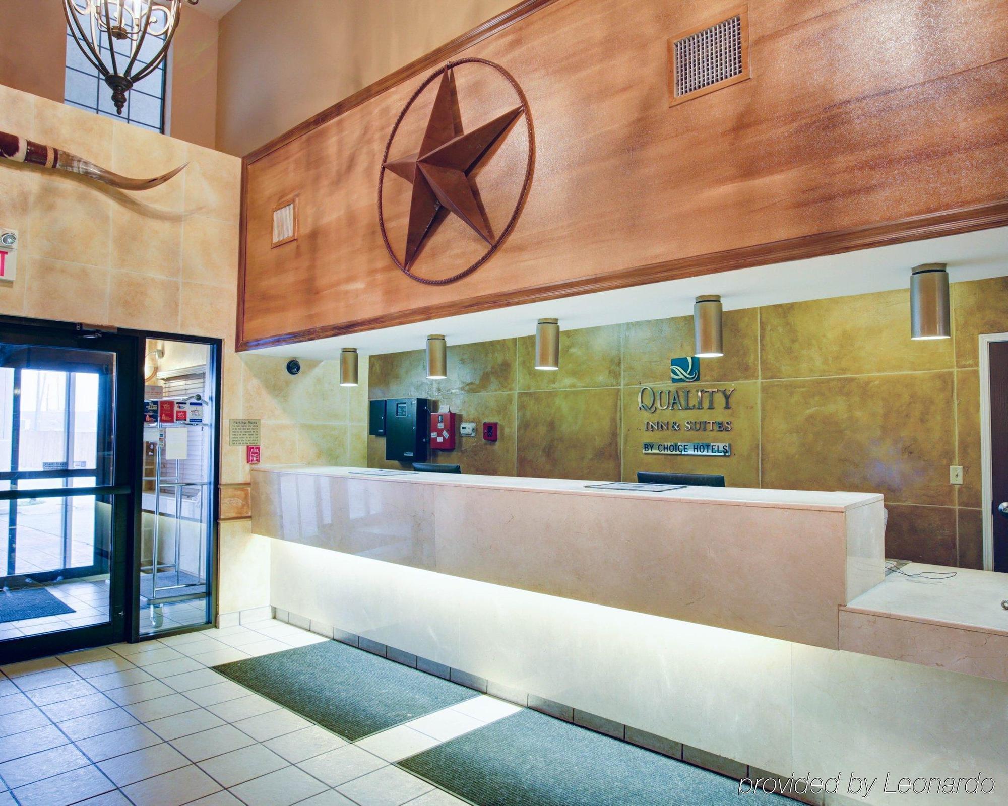 Quality Inn & Suites Airport オースティン エクステリア 写真